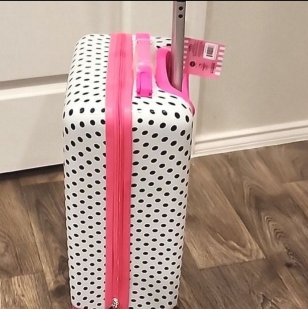 Hello Kitty Hard cover luggage